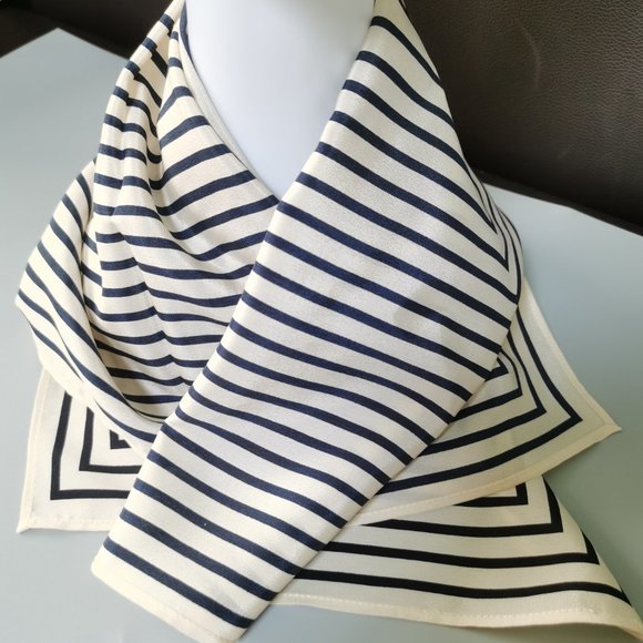 Toteme Square Silk Scarf - Picture 5 of 8